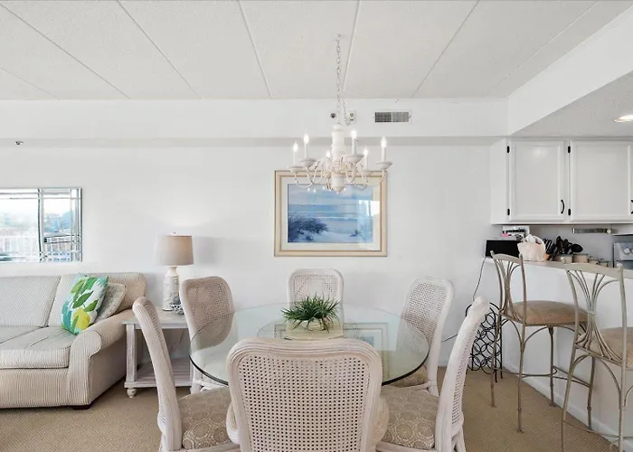 Beautiful 3 Bed At Triton's Trumpet With Bay View! Holiday home Ocean City