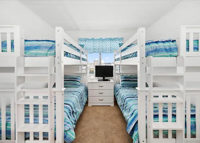 Beautiful 3 Bed At Triton's Trumpet With Bay View! * Ocean City