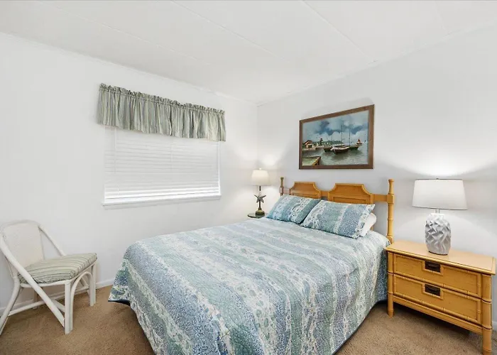 Beautiful 3 Bed At Triton's Trumpet With Bay View! Holiday home *