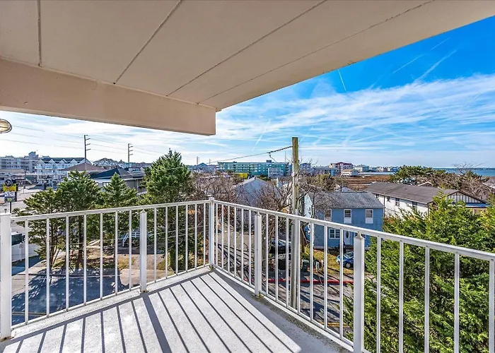 Holiday home Beautiful 3 Bed At Triton's Trumpet With Bay View! Ocean City